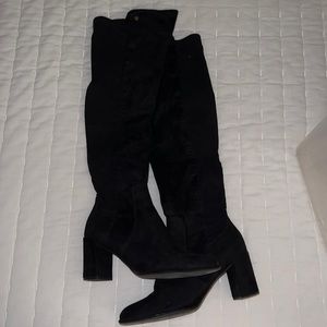 Liz Claiborne suede Knee Height heeled boots